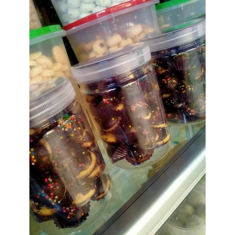 

Kuker Bola-Bola Coklat