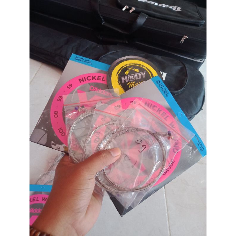 

senar gitar unpack daddrio gold