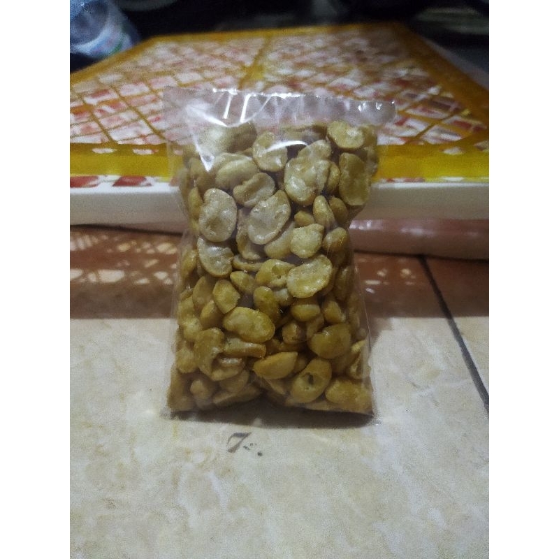 

KACANG KORO