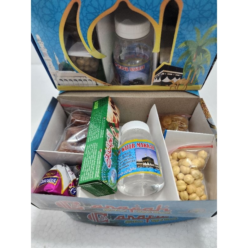 

Paket hemat haji dan umroh plus hena kuku