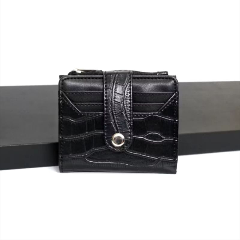 NEW DOMPET HITAM KULIT by SELUSA