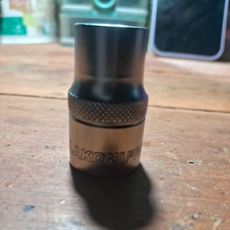 Mata sok shock pendek 12 mm 12 PT merk Lakoni Pro gagang 1/2