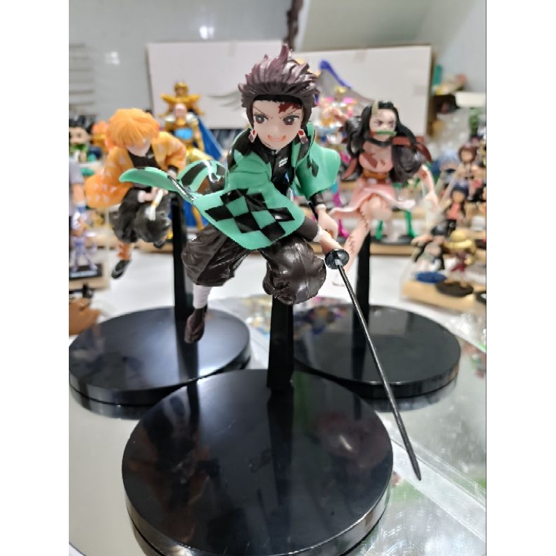 Action figure demonslayer tanjiro,zenitsu,nezuko