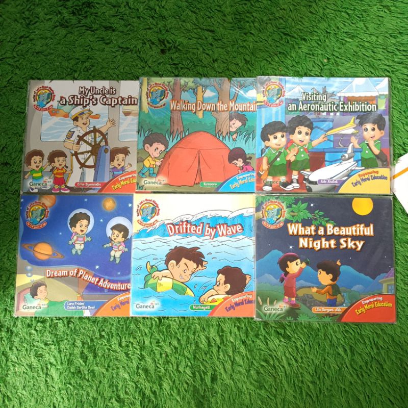 ORIGINAL BUKU CERITA ANAK DAN DONGENG BAHASA INGGRIS WALKING DOWN THE MOUNTAIN VISITING AN AERONAUTI