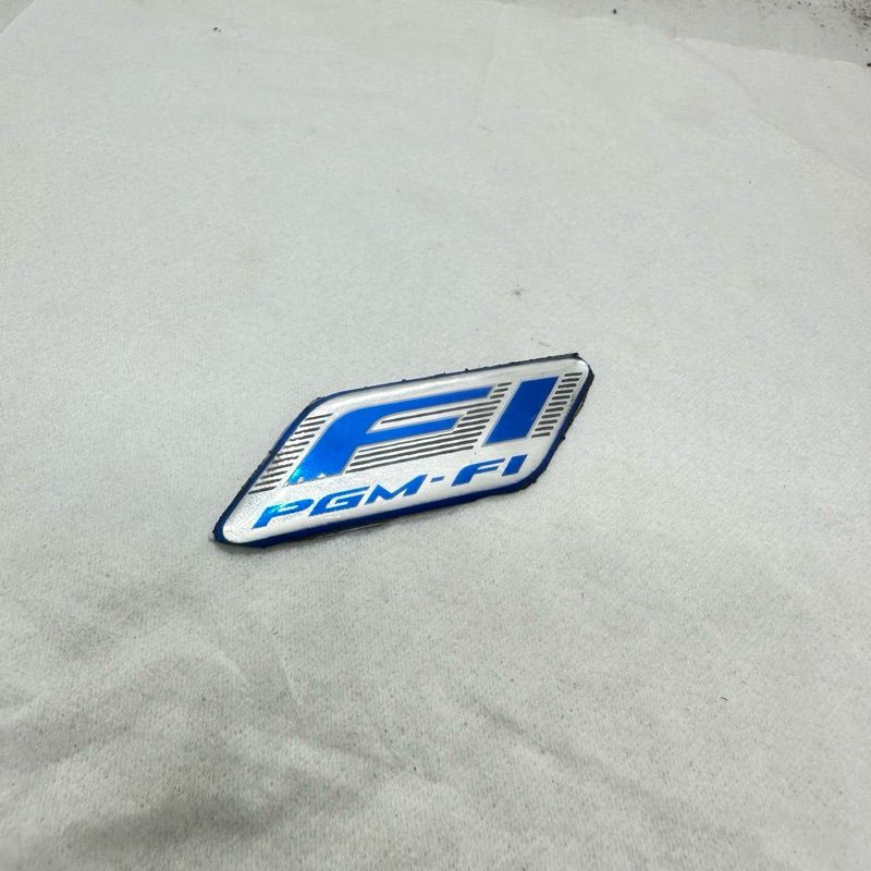 EMBLEM STIKER LOGO ORIGINAL HONDA TIMBUL