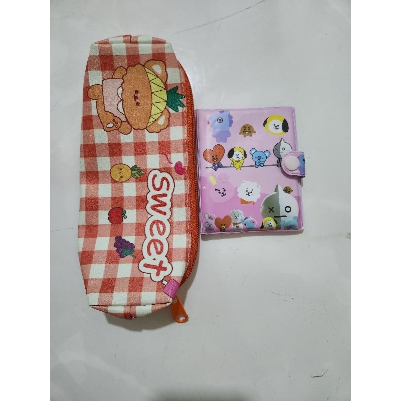 

PRELOVED BUNDLING PENSIL CASE SLETING & COVER NOTEBOOK