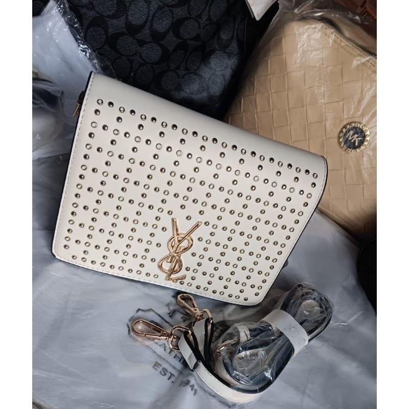 tas YSL stude putih