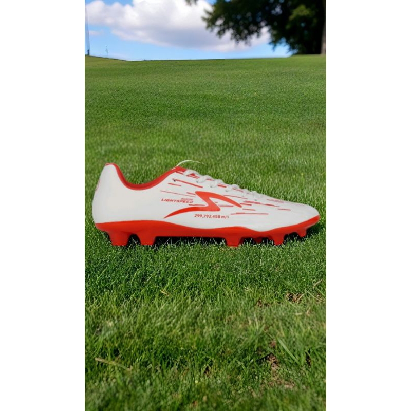 sepatu sepak bola spec lightspeeD reborn putih merah
