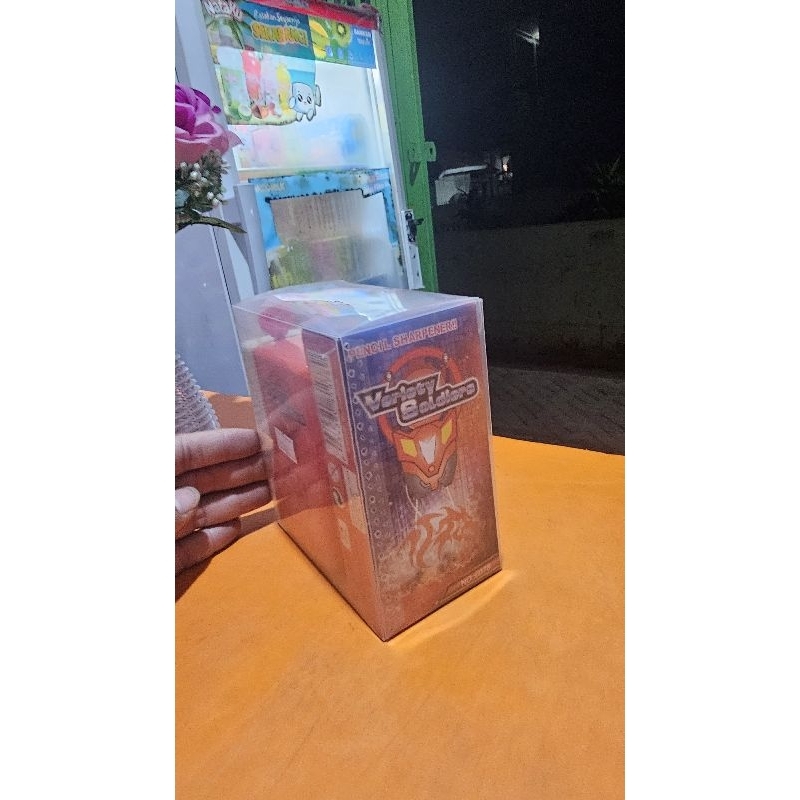 

serutan putar karakter kartun