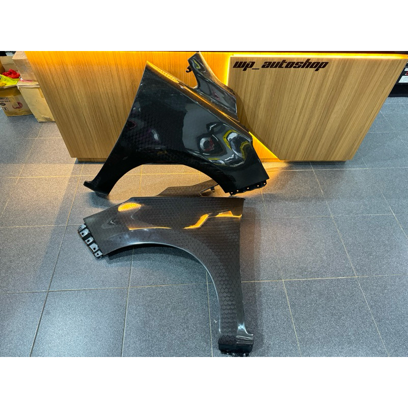 FENDER CARBON INNOVA REBORN/VENTURER