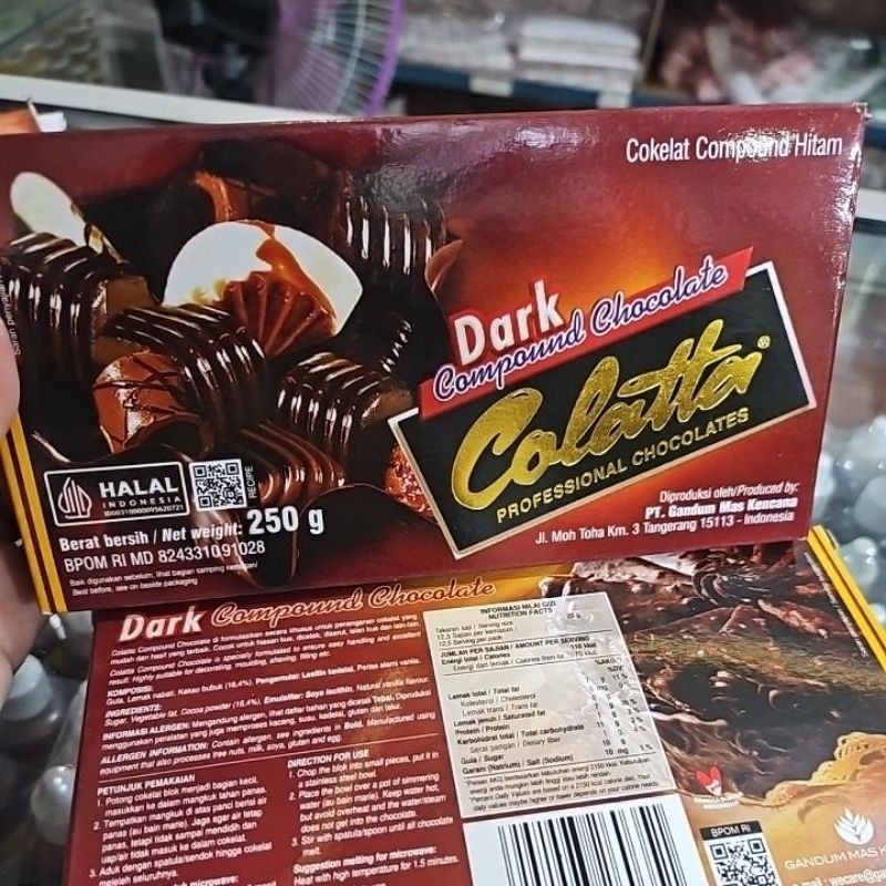 

COKLAT COLATTA BATANG 250g / DARK COMPOUND COLATTA