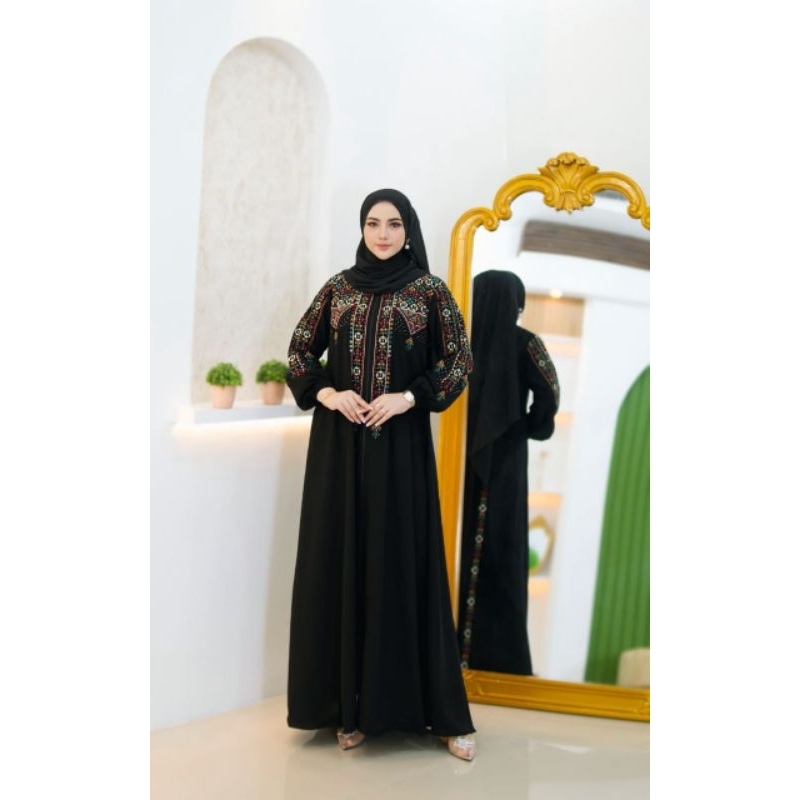 Abaya salma