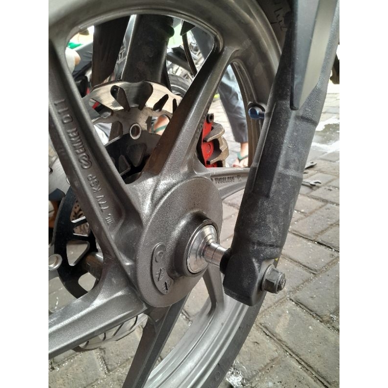 Boshing gearbox depan belakang cb150 r pnp velg cbr old