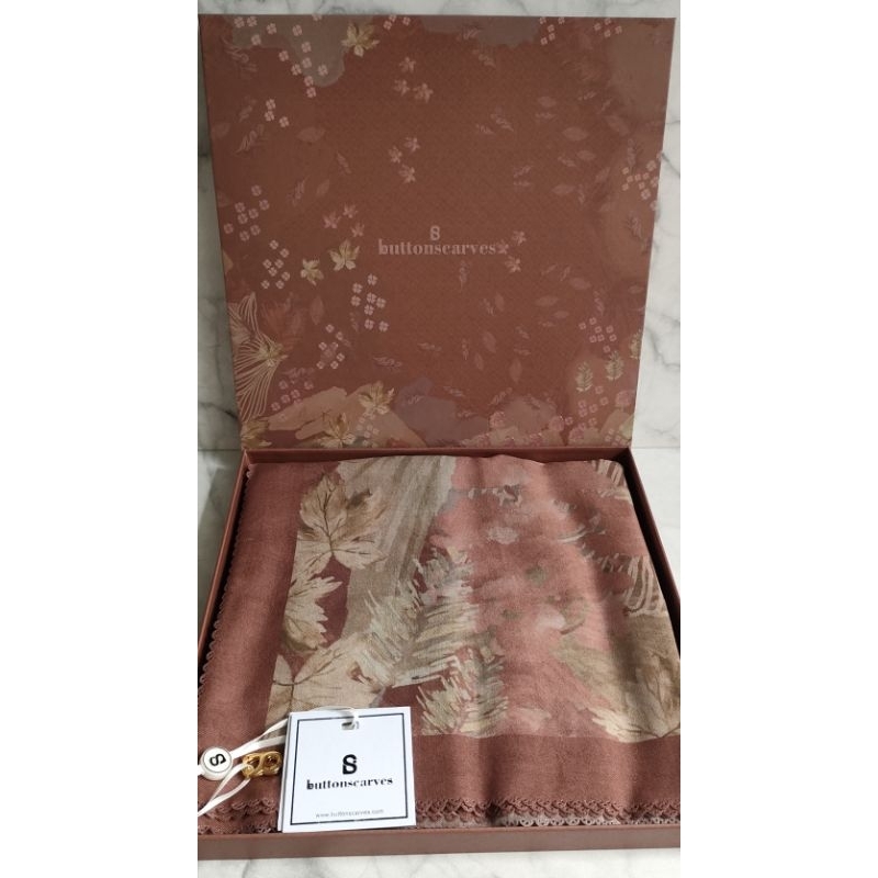 Buttonscarves Iseltwald Tea