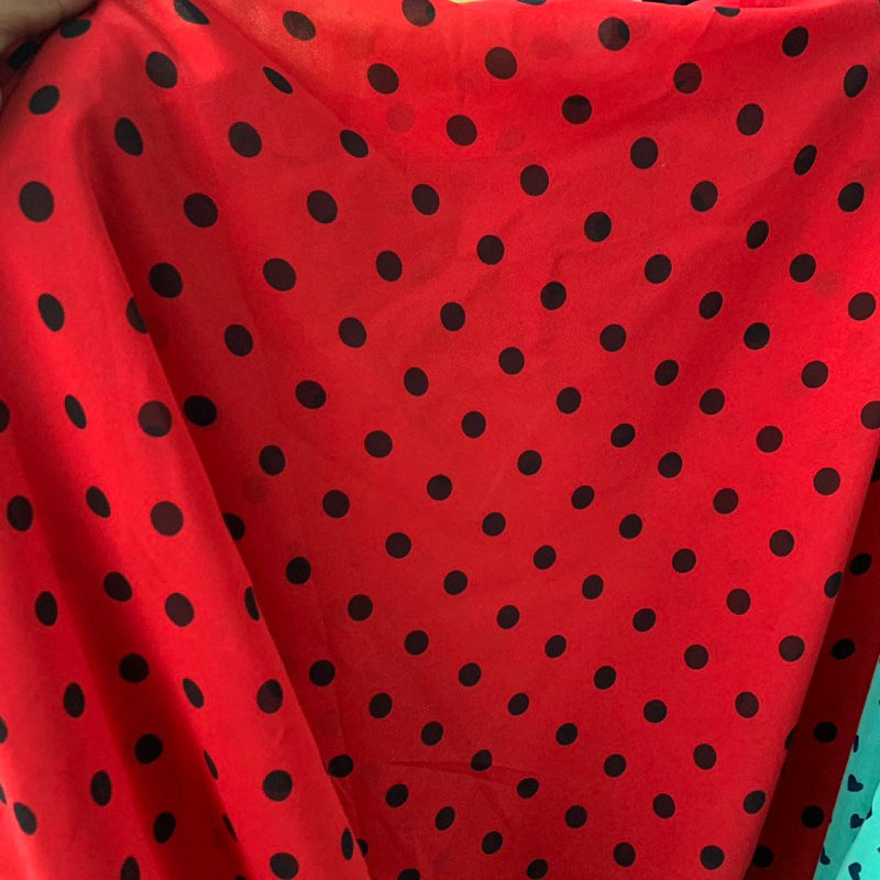 kain sifon motif - kain ceruty motif - kain ceruty babydoll motif polka merah