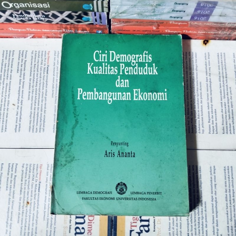 CIRI DEMOGRAFIS KUALITAS PENDUDUK DAN PEMBANGUNAN EKONOMI