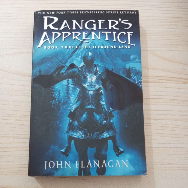 BUKU RANGERS APPRENTICE BOOK THREE THE ICEBOUND LAND BY JOHN FLANAGAN