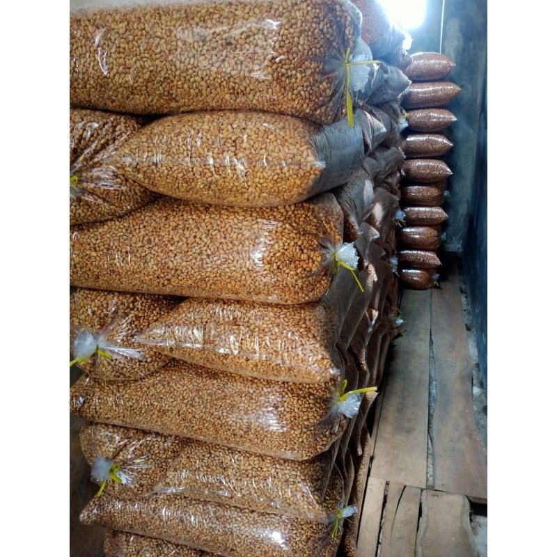 

HG Cod Termurah 1kg Kacang Kedelai Sudah Matang