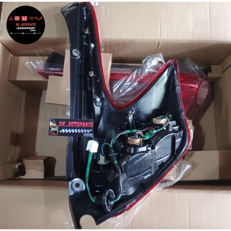 Stoplamp NISSAN JUKE Original