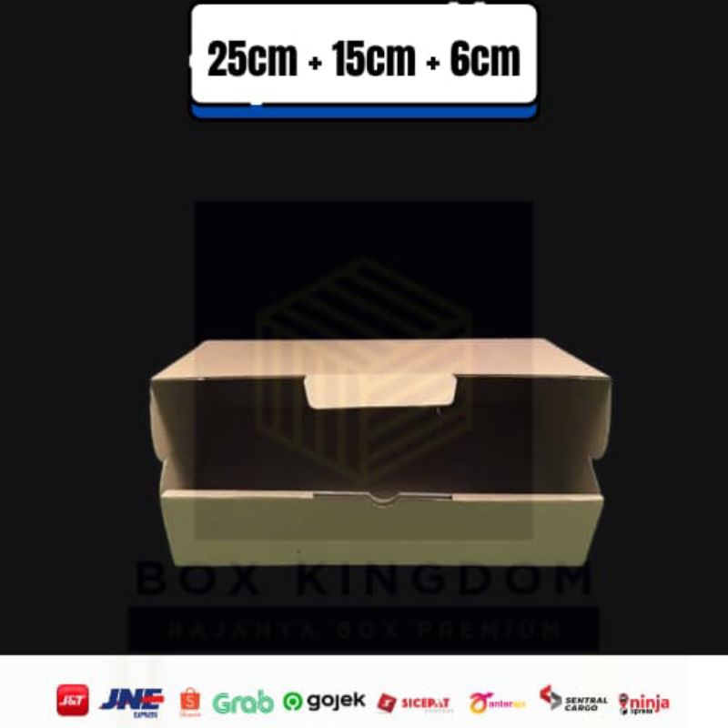 

Kardus diecut ukuran (PxLxT) 25 x 15 x 6 cm ...cocok untuk packing Snack - souvenir -dll