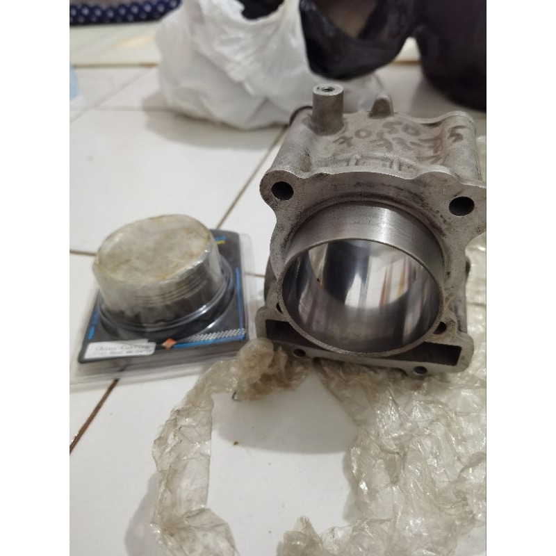 blok piston BRT NMAX aerox 66mm liner carbon