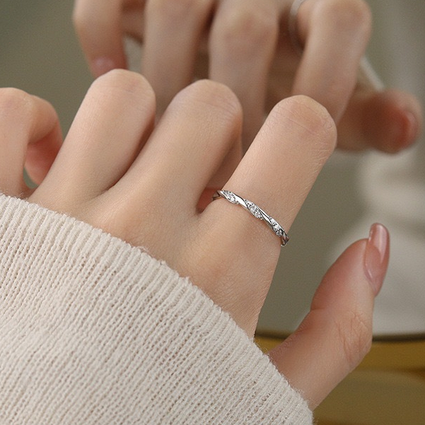 ZZ Collection Cincin Titanium Wanita Korea Perhiasan Aksesoris Cincin Tipis Modis Sederhana