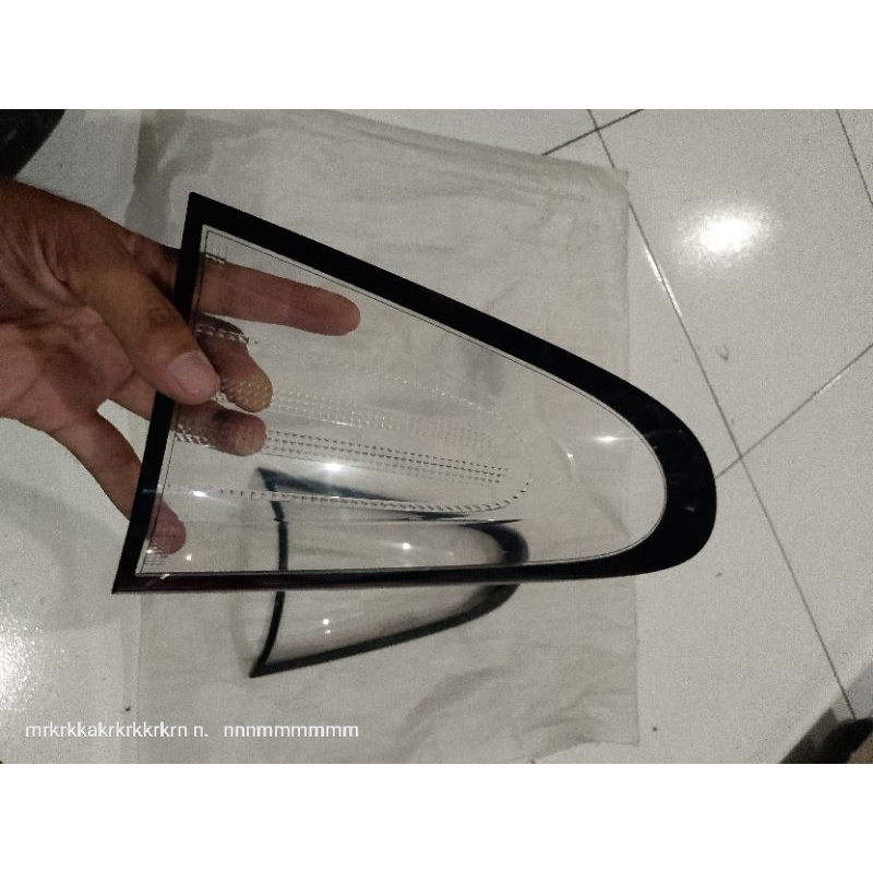 mika lampu bagasi Sienta mika lampu reflektor Sienta ORIGINAL BARU