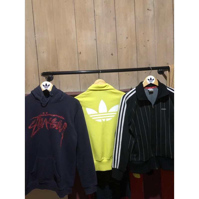 TC ADIDAS BIG LOGO