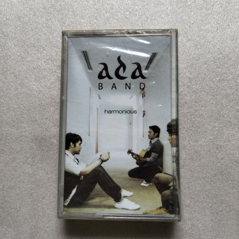 KASET PITA ADA BAND
