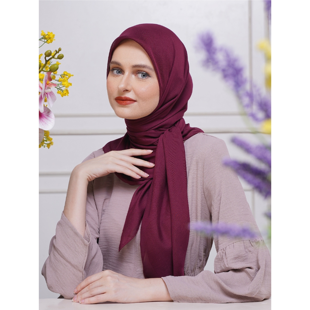 Zeta Scarves - Paris Voile Premium -  Scarf Hijab Segiempat