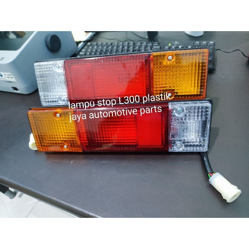 Stop lamp lampu stop L300 set
