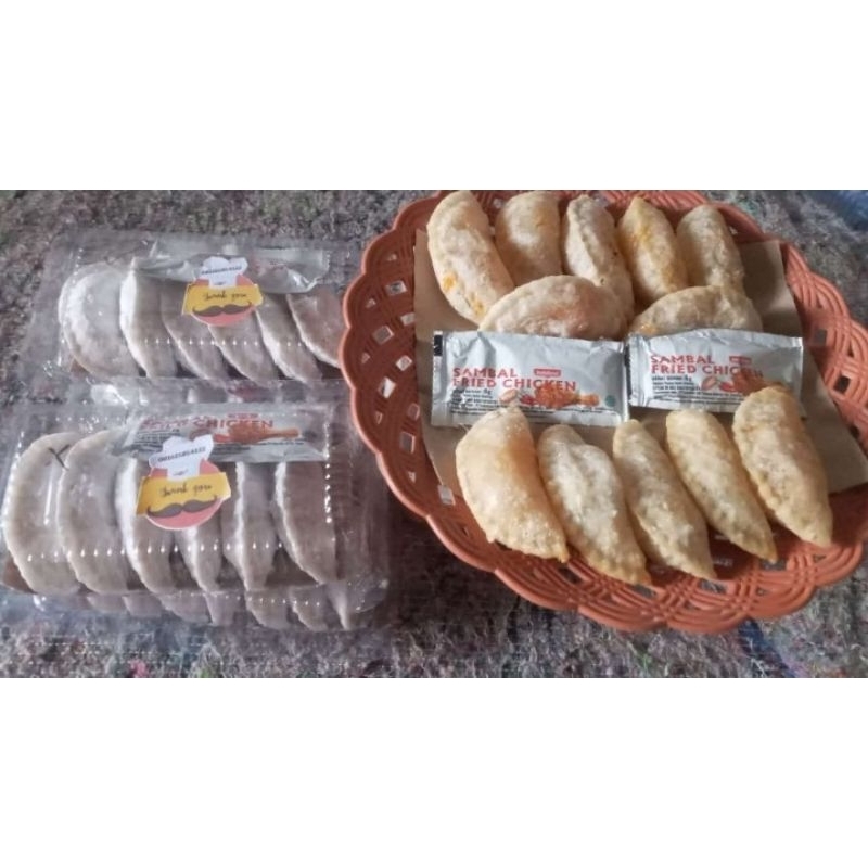 

Cireng ayam/ usus Isi 1 bungkus 12pcs