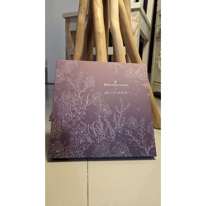 Elmar Dawn Buttonscarves