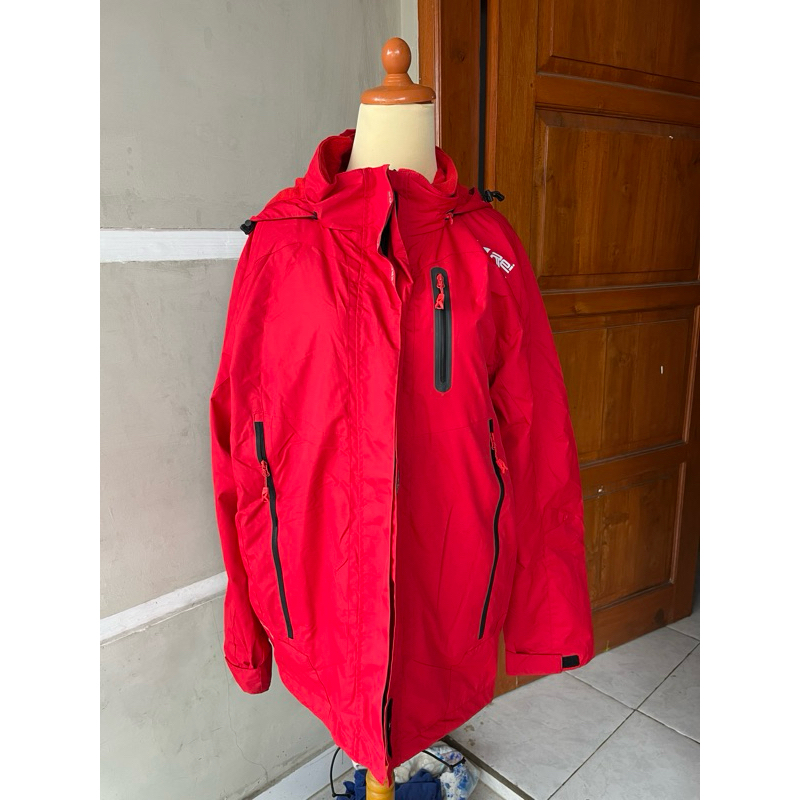 Arei Jaket Outdoor