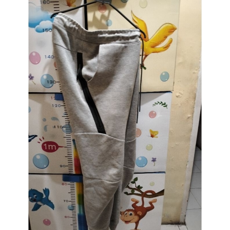 NIKE TECH FLEECE PRELOVED