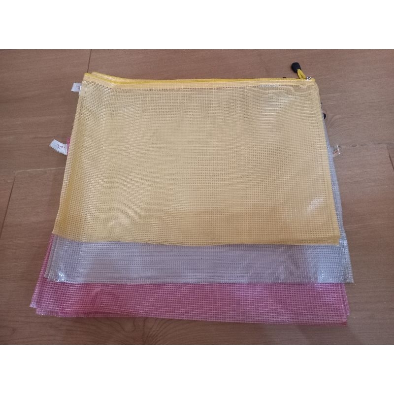 

Map B4 Jaring Folder Map Buku / Mal Dokumen / Map Zipper / Zipper Bag / Travel Pouch