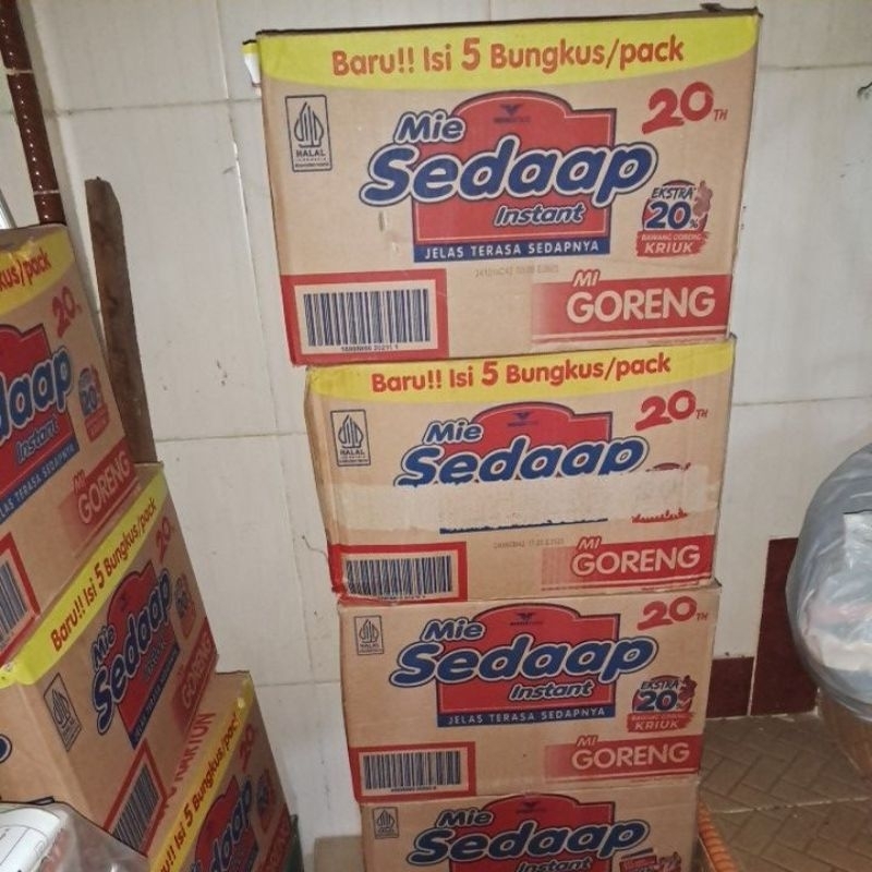 

Mie Sedaap Goreng Baru Isi 5 (1 Dus 40pcs)