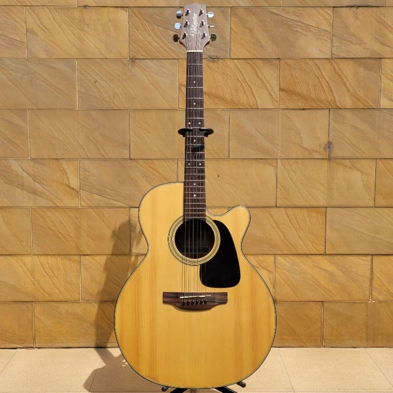 Gitar Akustik Elektrik TAKAMINE ED1NC NS