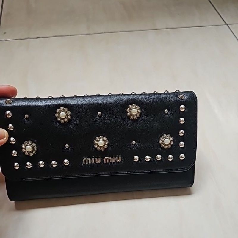 Dompet Miu Miu