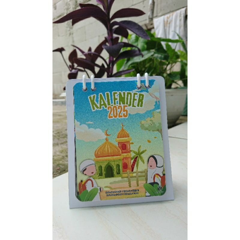

Kalender Masehi Hijriyah Anak Lucu Bermanfaat Ada Doa Sehari Hari | Kalender Meja Kalender Duduk