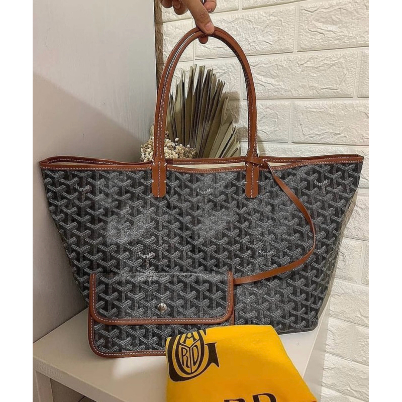 Goyard Tote bag