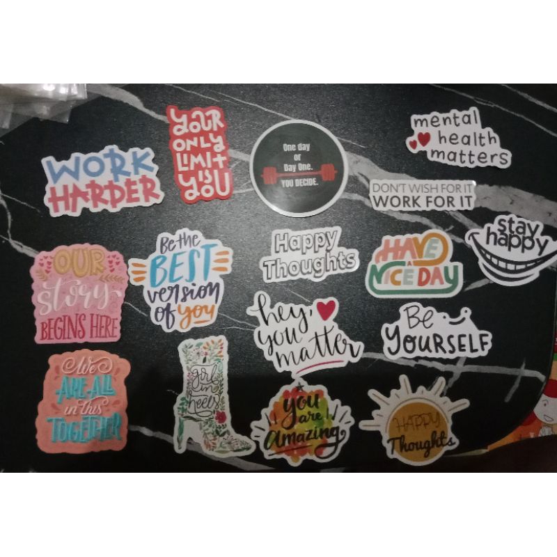 

Stiker Motif Warna-warni