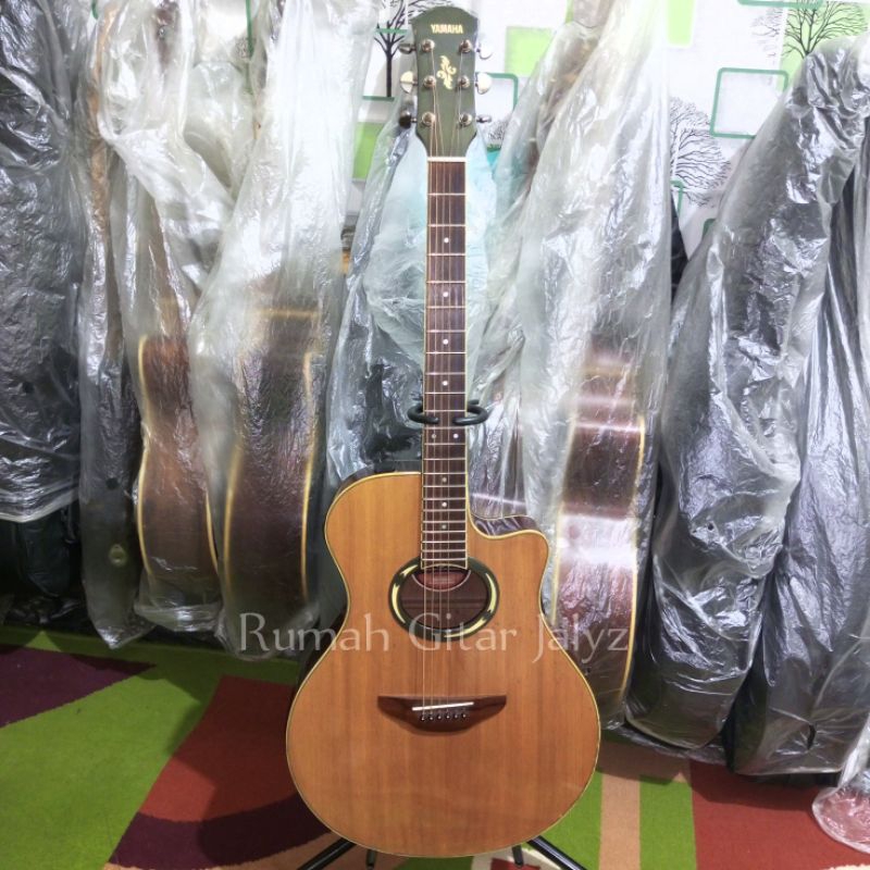 gitar bekas second seken Yamaha Apx 500II ORIGINAL