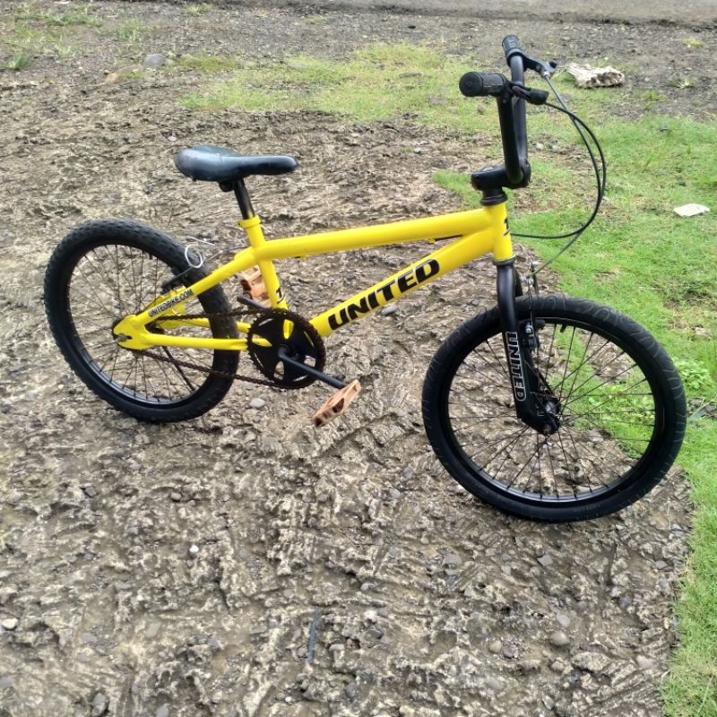 united flame BMX ukuran 20