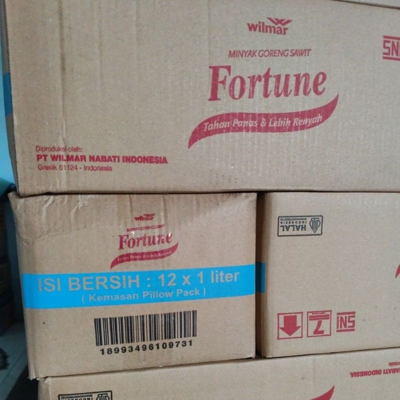 

Fortune Pillow Karton Minyak goreng Bening 1L x12pcs