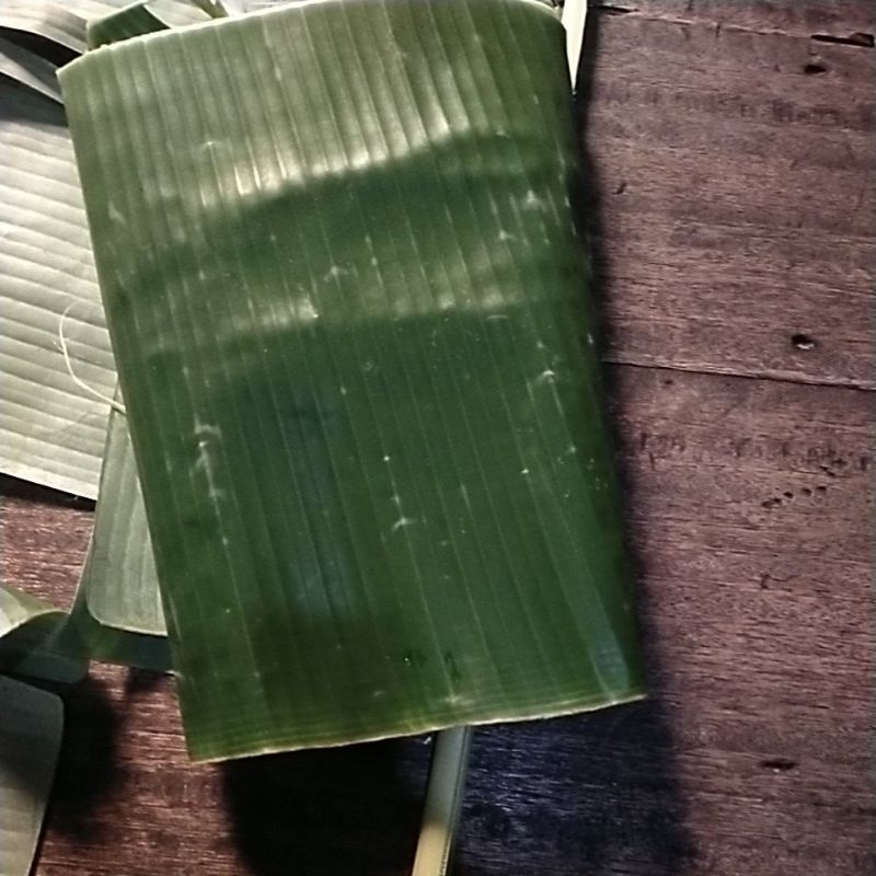 

satu pelepah Daun Pisang