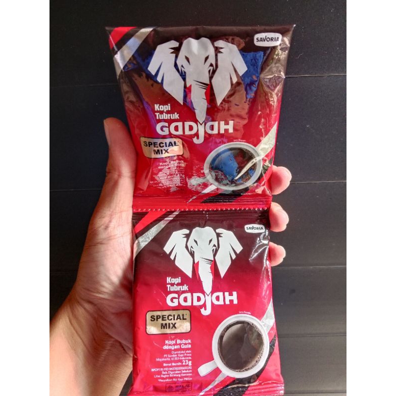 

Kopi Tubruk Gadjah Spesial Mix 1 Renceng isi 10 Sachet