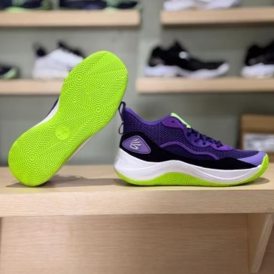 SEPATU VOLI DAN BASKET UA CURRY ORIGINAL