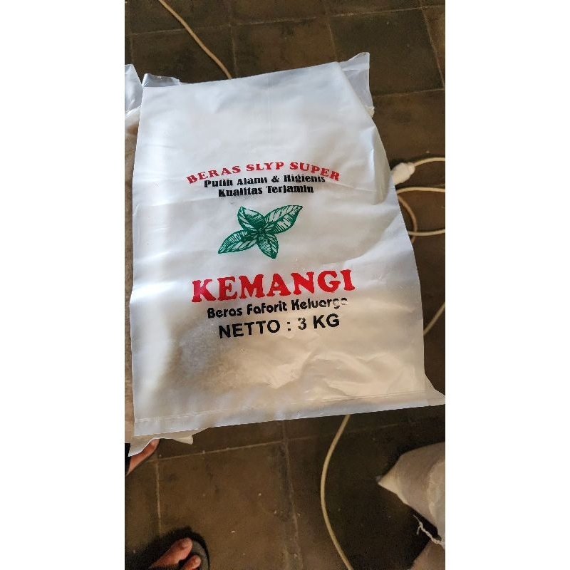 

beras kemangi 3kg