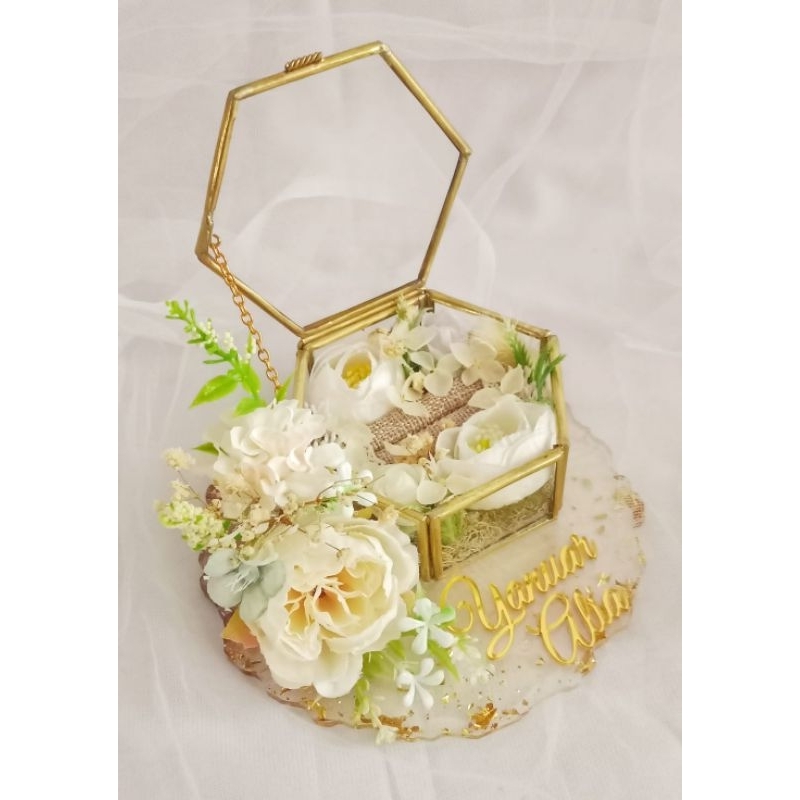 READY STOCK/ KOTAK TEMPAT/ RING BOX/ MAHAR/ CINCIN/  PERHIASAN/ KALUNG/  GELANG /LAMARAN/ WEDDING/PE